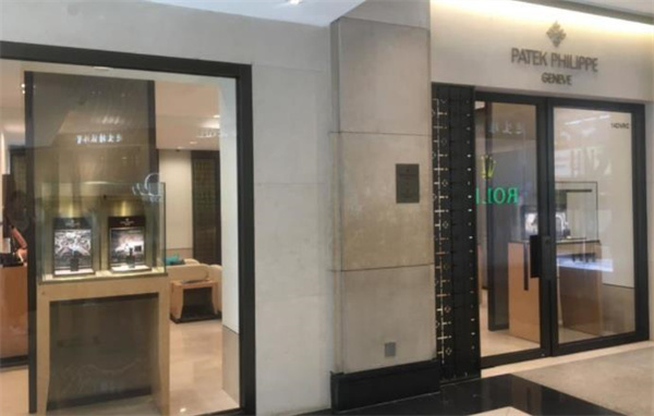 百达翡丽表壳割手处理方法深度解析（图）