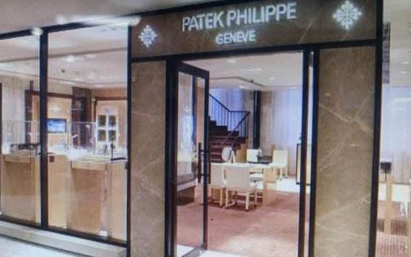 百达翡丽腕表表壳割手处理办法（图）