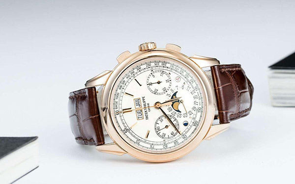 百达翡丽手表表针不走了原因是什么（图）